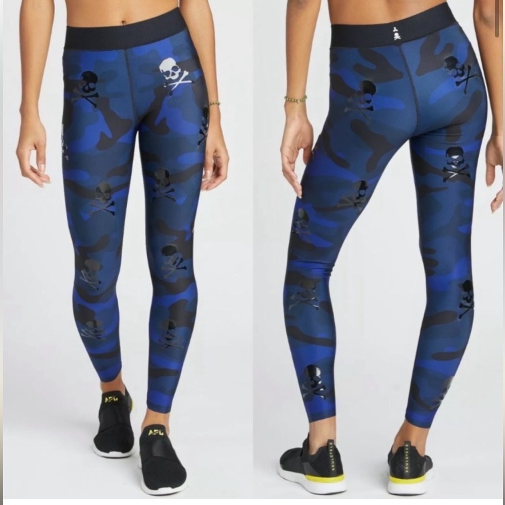 Ultracor X SoulCycle Skull Camo Ultra high -Rise Performance Legging Size S